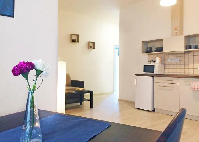Zoom-Budapest Apartments